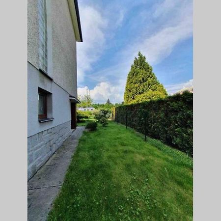 Family Apartment With Garden And Parking Spot Ceske Budejovice Exteriér fotografie