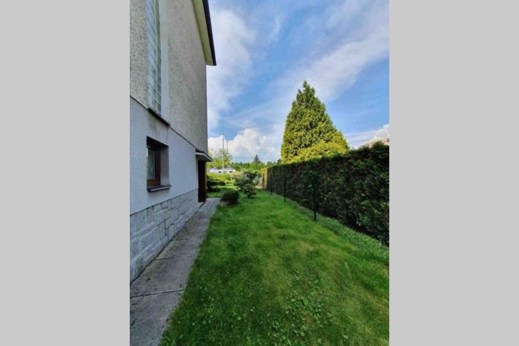 Family Apartment With Garden And Parking Spot Ceske Budejovice Exteriér fotografie